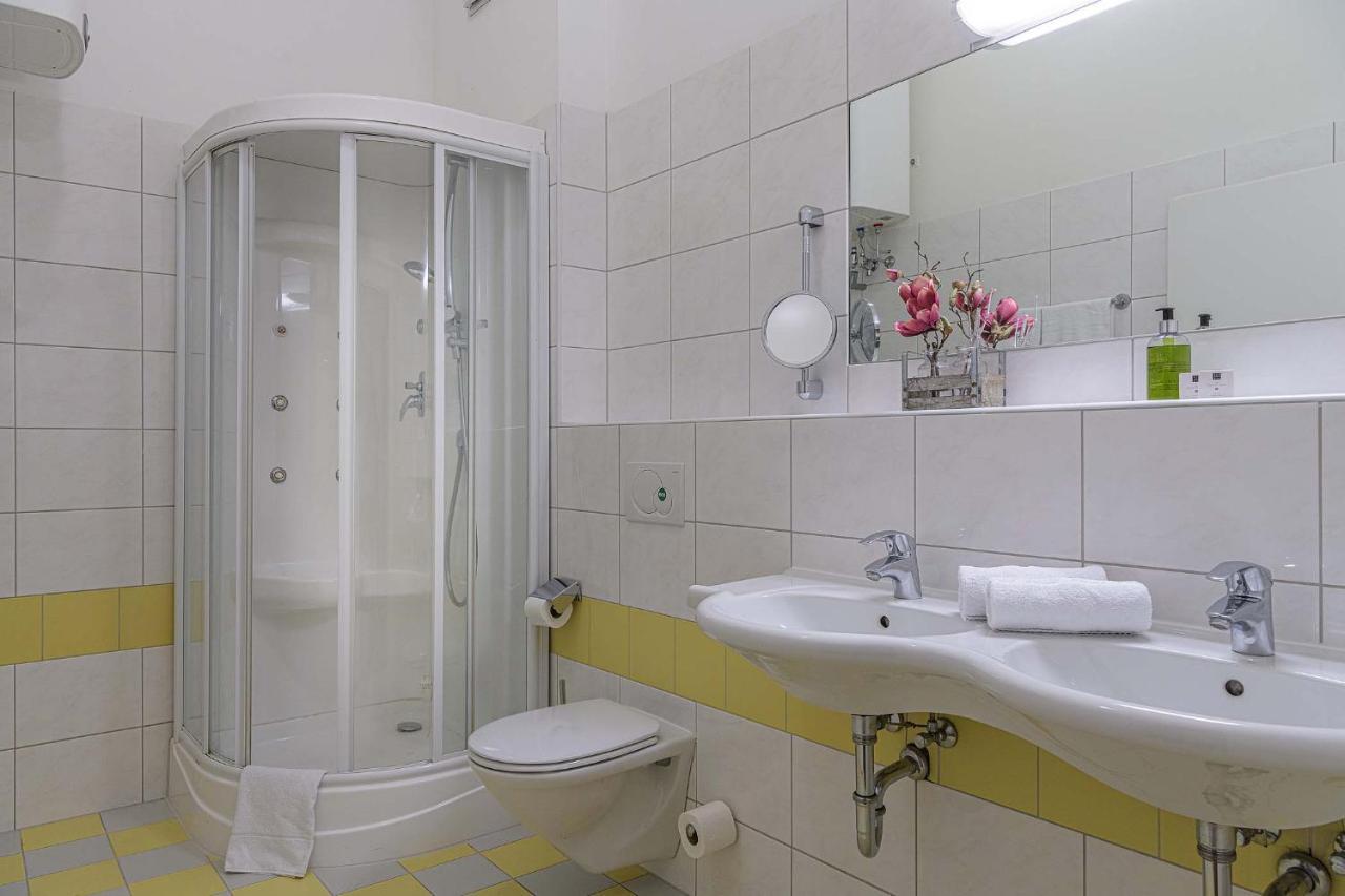 Alpenparks Apartment & Ferienresort Rehrenberg ויהופן מראה חיצוני תמונה