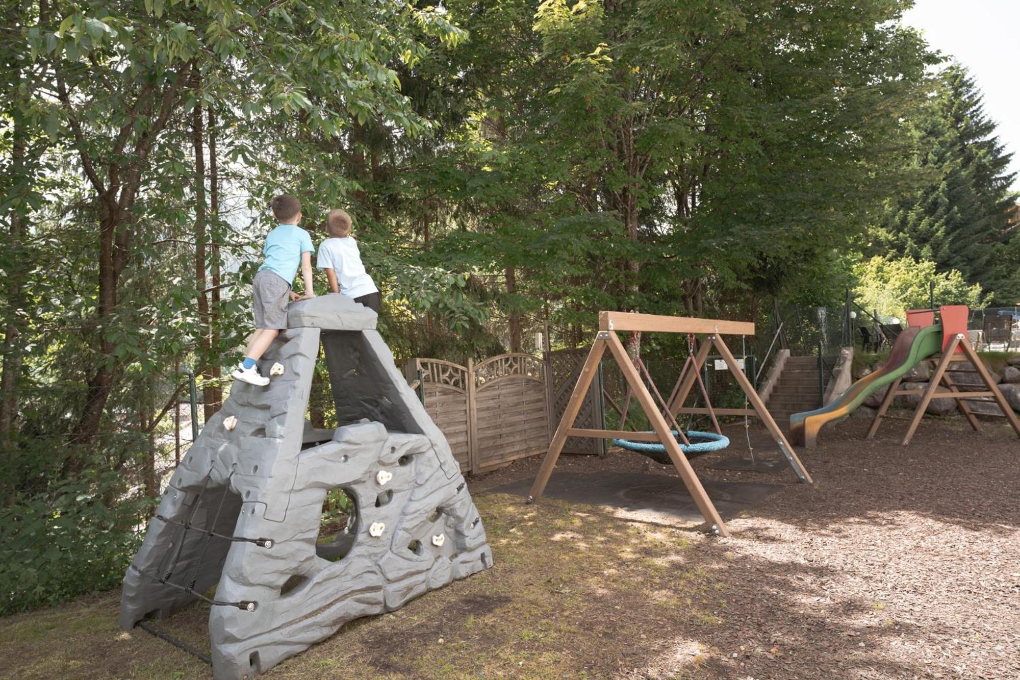 Alpenparks Apartment & Ferienresort Rehrenberg ויהופן מראה חיצוני תמונה